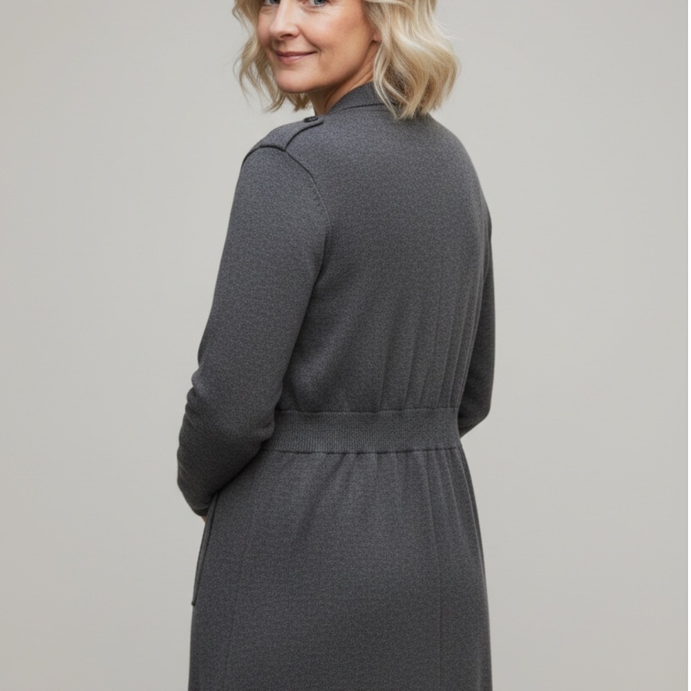 White House Black Market cardigan - Picture 10 of 10
